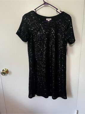 Riley & Rae small Black Sequin Short Sleeve Mini Dress nwt